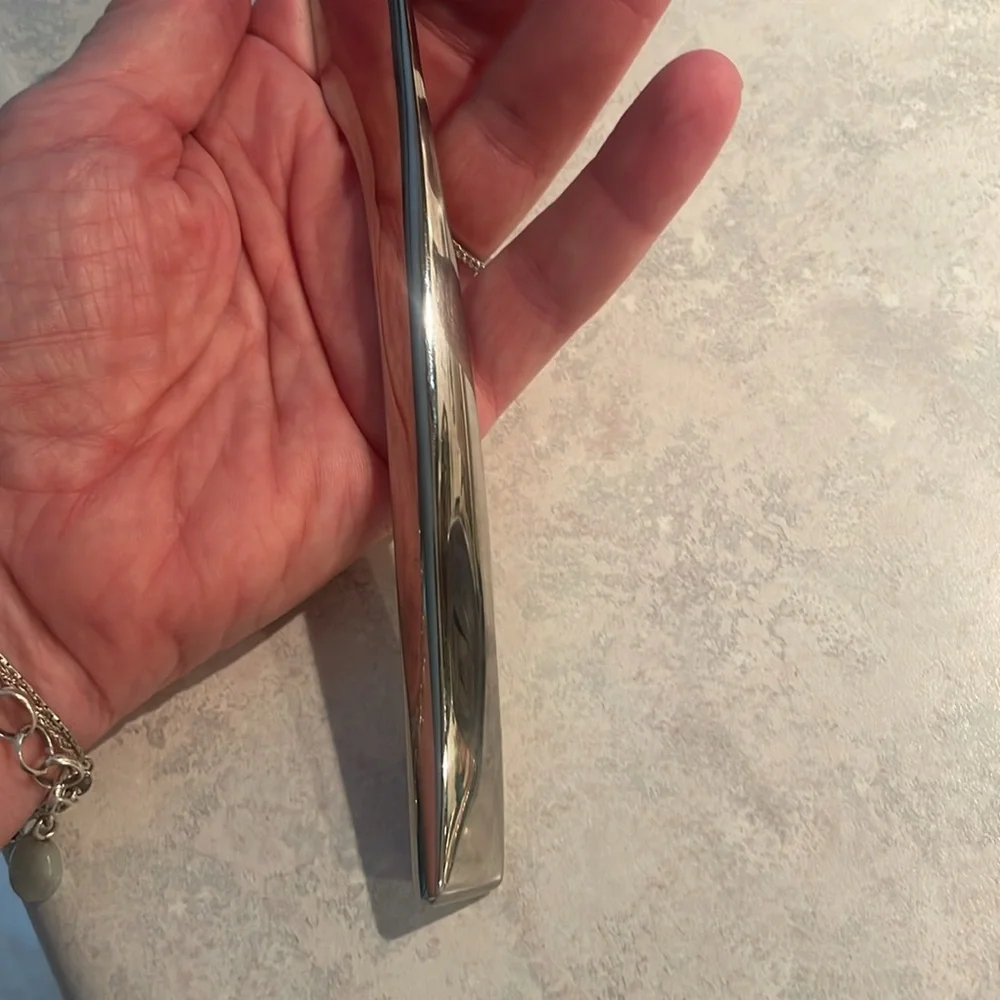 Mikasa Wavelength Cake Knife